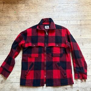 Vintage Woolrich Jacket Mens 40 Red Black Buffalo Plaid Wool Mackinaw Talon